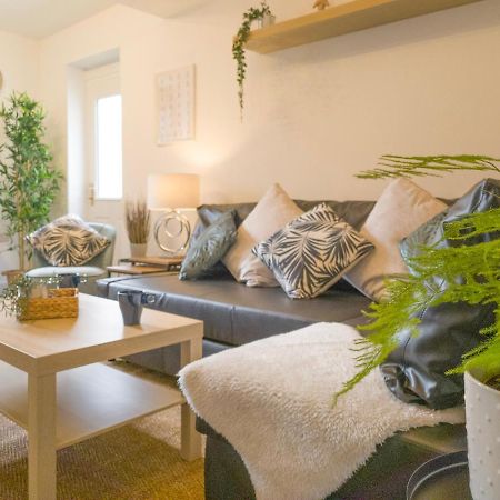 Principality Suites - Two Bed Apartment By Property Promise Cardiff Kültér fotó