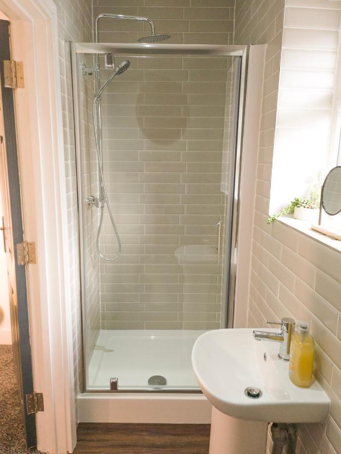 Principality Suites - Two Bed Apartment By Property Promise Cardiff Kültér fotó