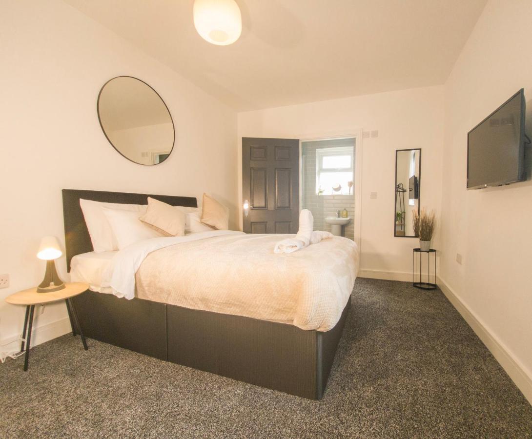 Principality Suites - Two Bed Apartment By Property Promise Cardiff Kültér fotó