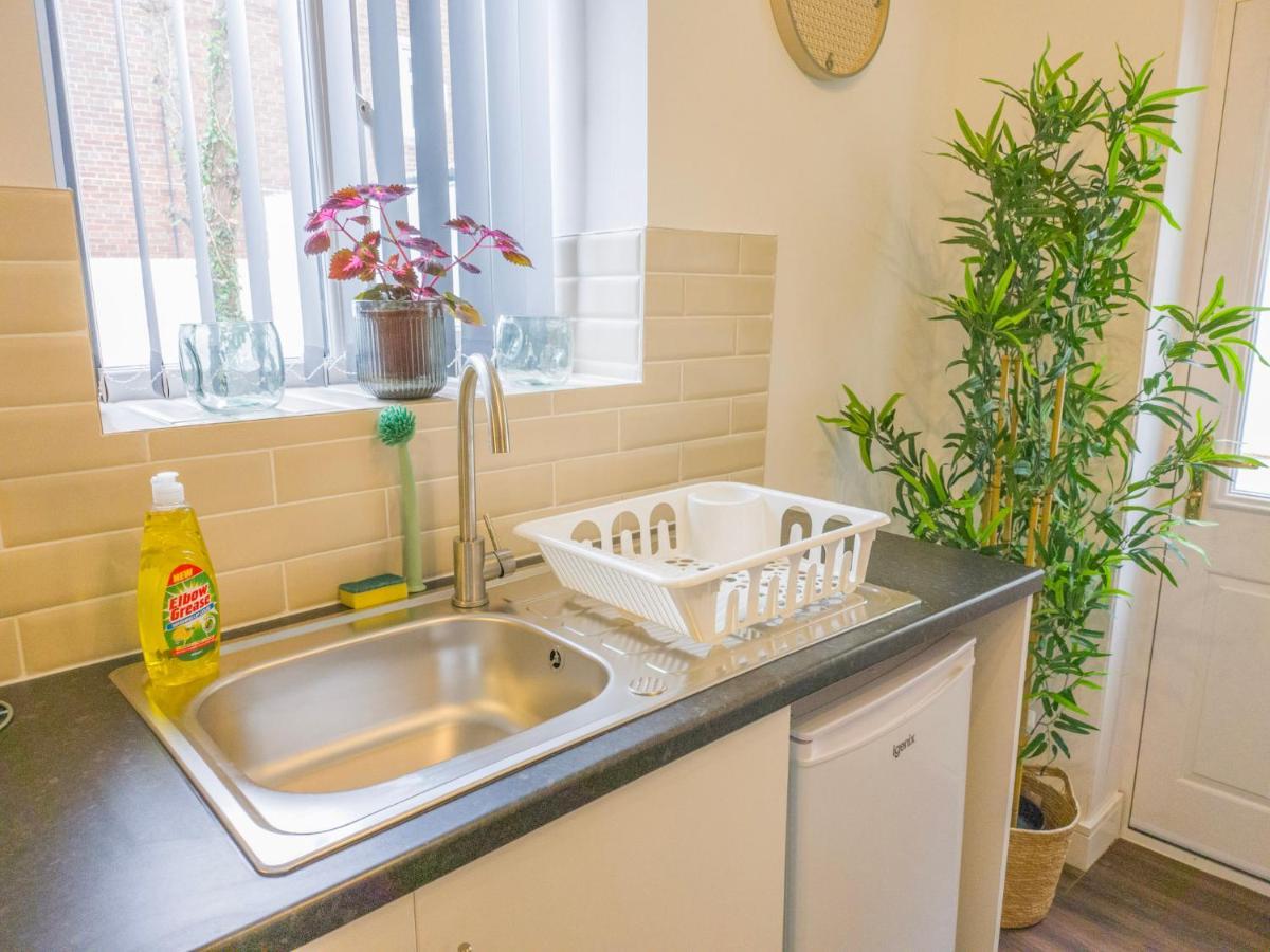 Principality Suites - Two Bed Apartment By Property Promise Cardiff Kültér fotó
